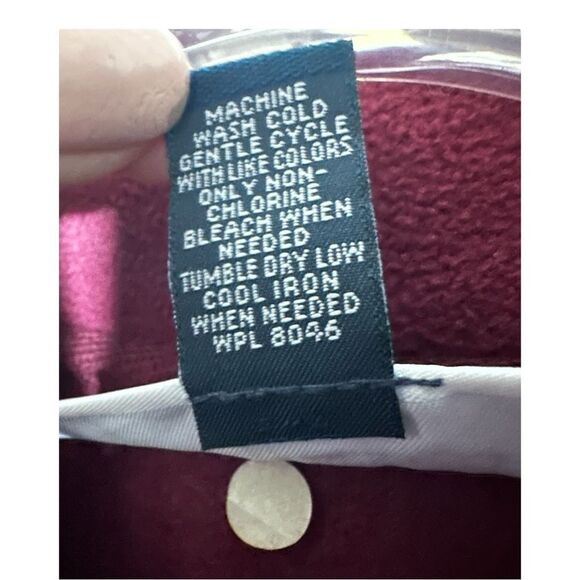 Karen Scott size large Women's Burgundy Fleece Jacket. Like new. Zip up. Cozy - Picture 2 of 3